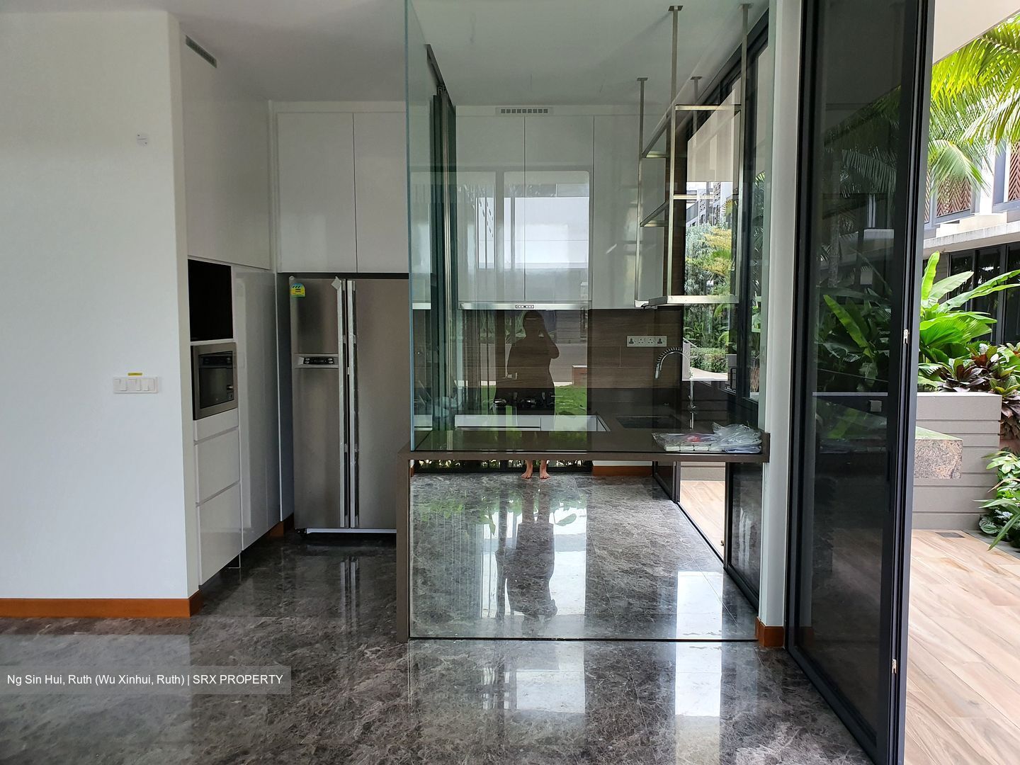 Alana (D28), Terrace #337779801